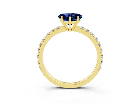 Yellow gold Heart Cut Blue Sapphire Pavé Solitaire Engagement Ring with Four-Prong Setting_15