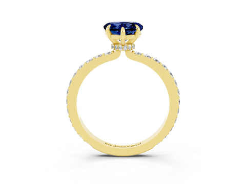 Yellow gold Heart Cut Blue Sapphire Solitaire Engagement Ring with Pavé Band and Four-Prong Setting_3