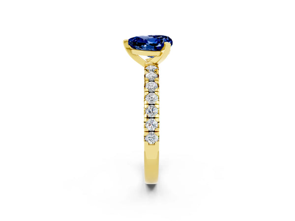Yellow gold Heart Cut Blue Sapphire Solitaire Pavé Engagement Ring with Round Band and Prong Setting