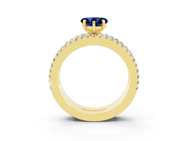 Yellow gold Heart Cut Blue Sapphire Solitaire Ring with Pavé and Channel Set Band