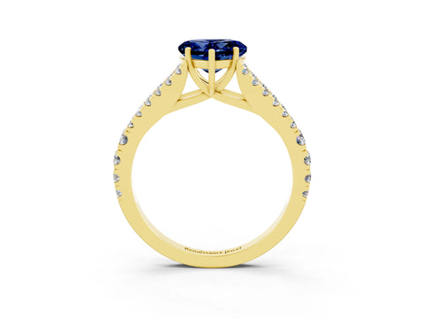 Yellow gold Heart Cut Blue Sapphire Split Shank Pavé Engagement Ring with Four-Prong Setting_15