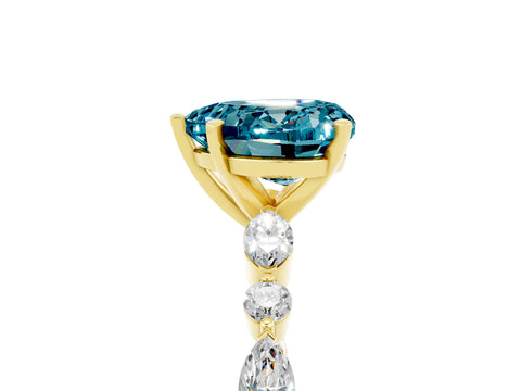 Yellow gold Heart Cut Blue Topaz Solitaire with Side Stones on a Pavé Band and Four-Prong Setting_5