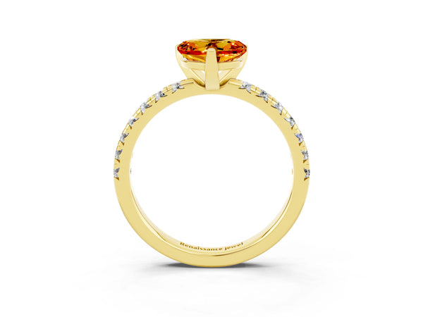 Yellow gold Heart Cut Citrine Solitaire Pavé Engagement Ring with Round Band and Prong Setting