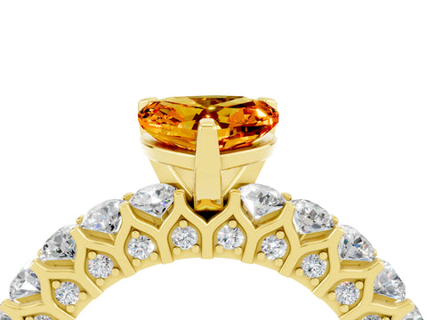 Yellow gold Heart Cut Citrine Solitaire Ring with Shared Prong Pavé Band and Four-Prong Setting_4