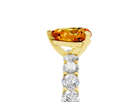 Yellow gold Heart Cut Citrine Solitaire Ring with Shared Prong Pavé Band and Four-Prong Setting_5