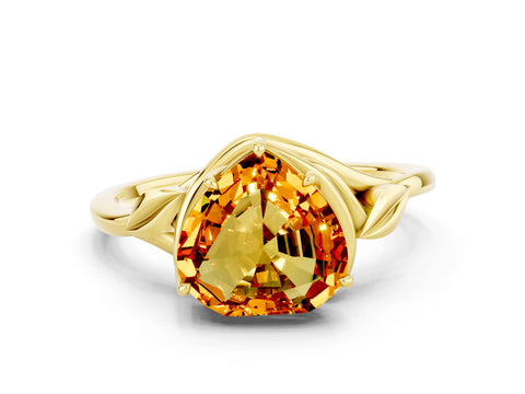 Yellow gold Heart Cut Citrine Solitaire Ring with Twist Band and Four-Prong Setting_36