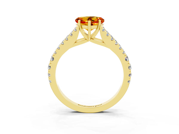 Yellow gold Heart Cut Citrine Split Shank Pavé Engagement Ring with Four-Prong Setting