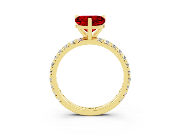 Yellow gold Heart Cut Cut Diamond Pavé Band with Four-Prong Setting