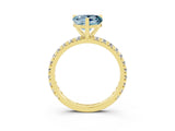 Yellow gold Heart Cut Cut Diamond Pavé Band with Four-Prong Setting_3