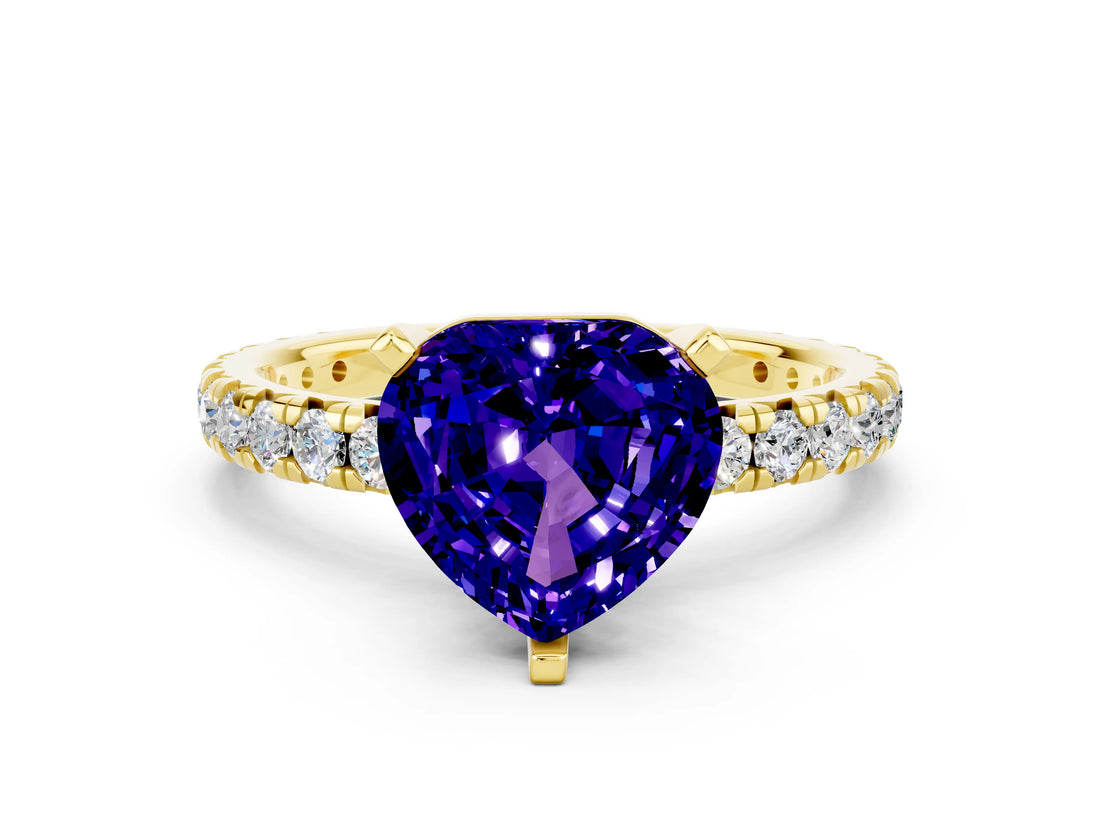 Yellow gold Heart Cut Cut Diamond Pavé Band with Four-Prong Setting
