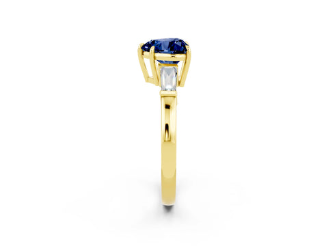 Yellow gold Heart Cut Cut Diamond Ring with Tapered Baguette Side Stones in Four-Prong Setting_2