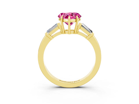 Yellow gold Heart Cut Cut Diamond Ring with Tapered Baguette Side Stones in Four-Prong Setting_3
