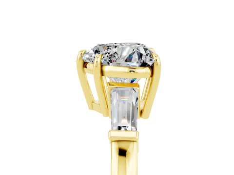 Yellow gold Heart Cut Cut Diamond Ring with Tapered Baguette Side Stones in Four-Prong Setting_5