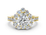 Yellow gold Heart Cut Cut Halo Diamond Pavé Engagement Ring with Milgrain Detailing_15