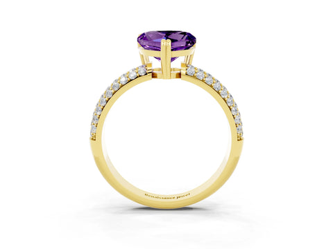 Yellow gold Heart Cut Cut Pave Diamond Engagement Ring with Channel Set Band and Four-Prong Setting_3