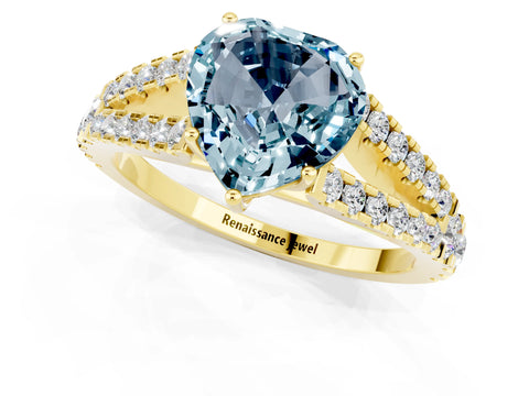 Yellow gold Heart Cut Cut Split Shank Pave Diamond Engagement Ring with Four-Prong Setting_1