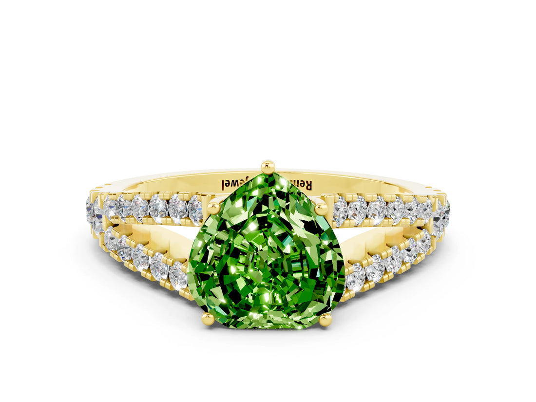 Yellow gold Heart Cut Cut Split Shank Pave Diamond Engagement Ring with Four-Prong Setting