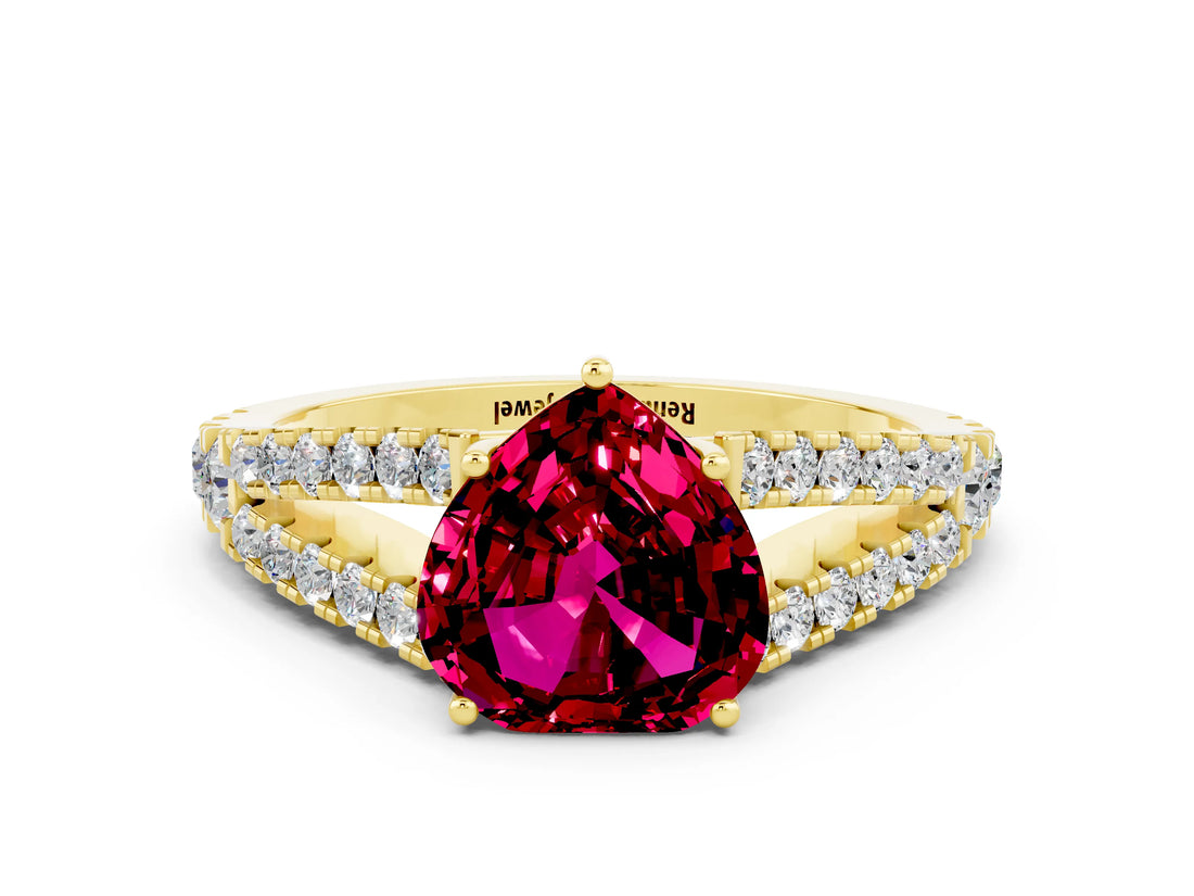 Yellow gold Heart Cut Cut Split Shank Pave Diamond Engagement Ring with Four-Prong Setting