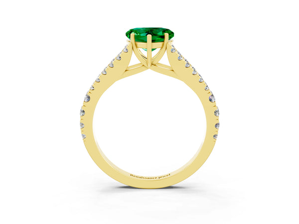 Yellow gold Heart Cut Emerald Split Shank Engagement Ring with Round Pavé and Prong Setting
