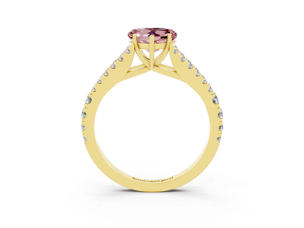 Yellow gold Heart Cut Cut Split Shank Pave Diamond Engagement Ring with Four-Prong Setting