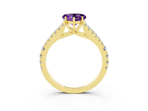 Yellow gold Heart Cut Cut Split Shank Pave Diamond Engagement Ring with Four-Prong Setting_3