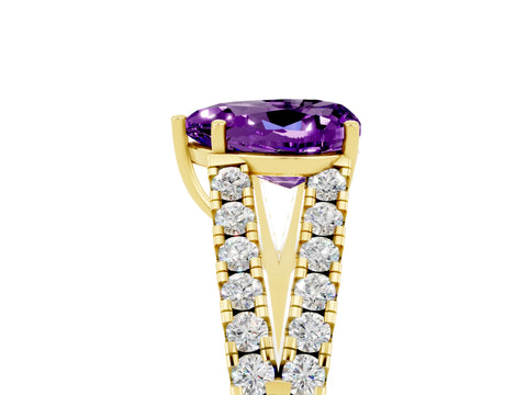 Yellow gold Heart Cut Cut Split Shank Pave Diamond Engagement Ring with Four-Prong Setting_5