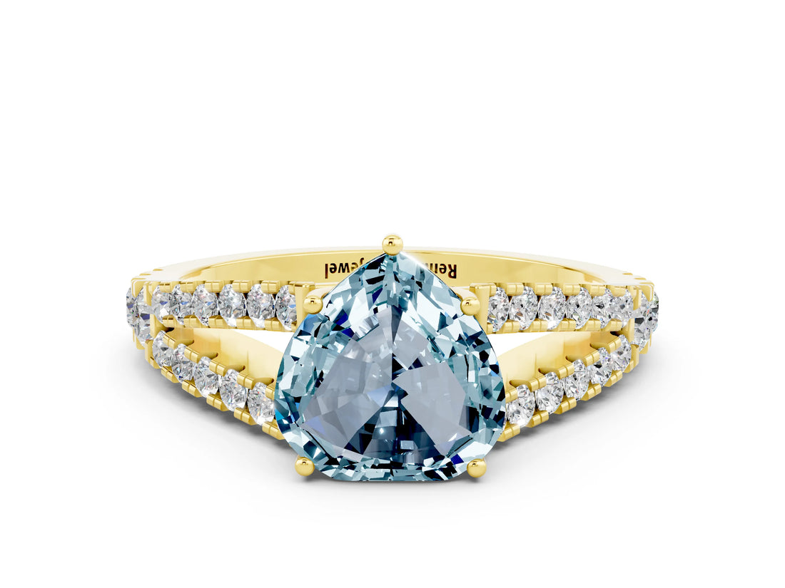 Yellow gold Heart Cut Cut Split Shank Pave Diamond Engagement Ring with Four-Prong Setting