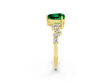 Yellow gold Heart Cut Diamond Cluster Pavé Band with Four-Prong Setting_14