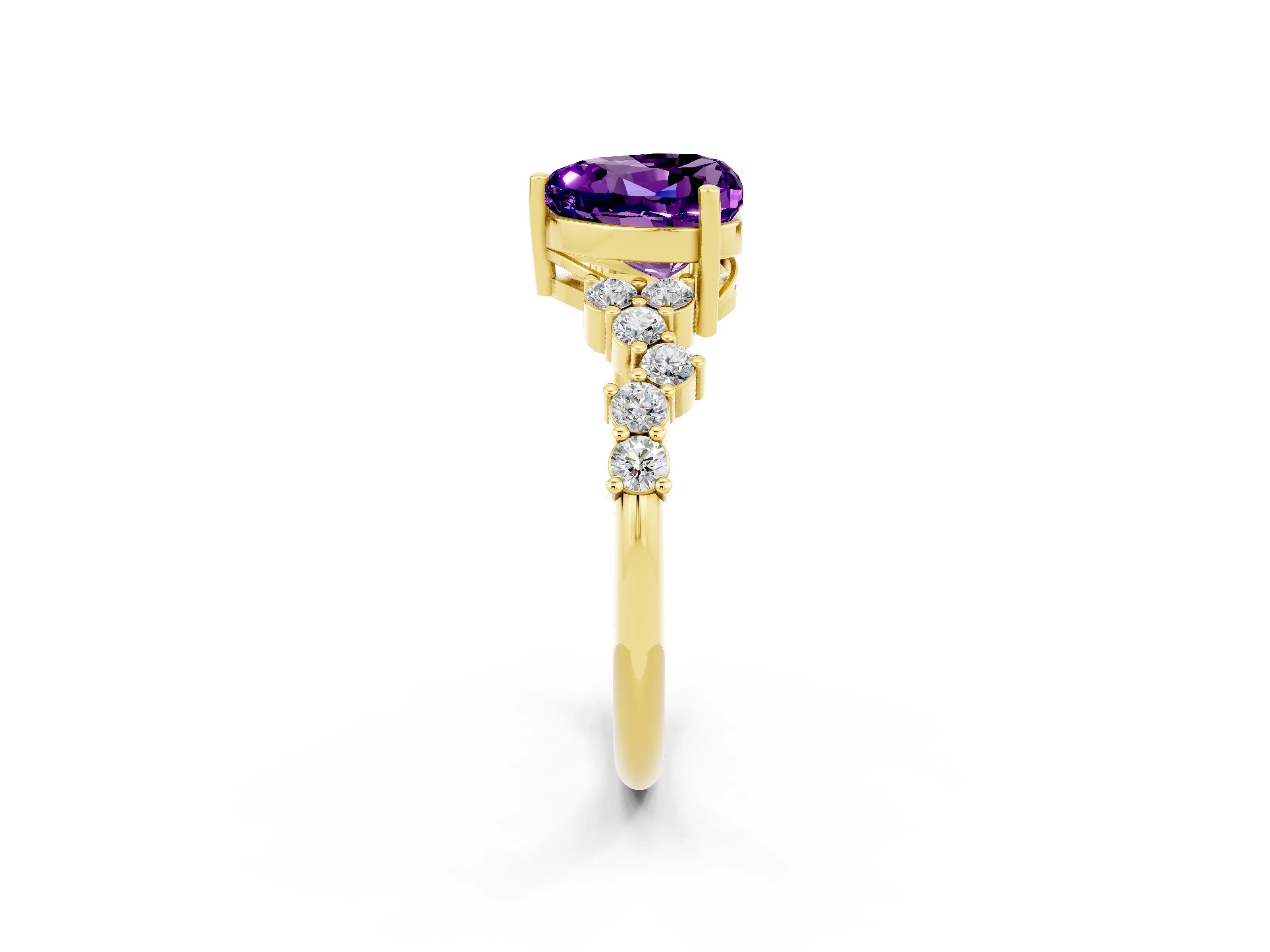 Yellow gold Heart Cut Diamond Cluster Pavé Band with Four-Prong Setting_14