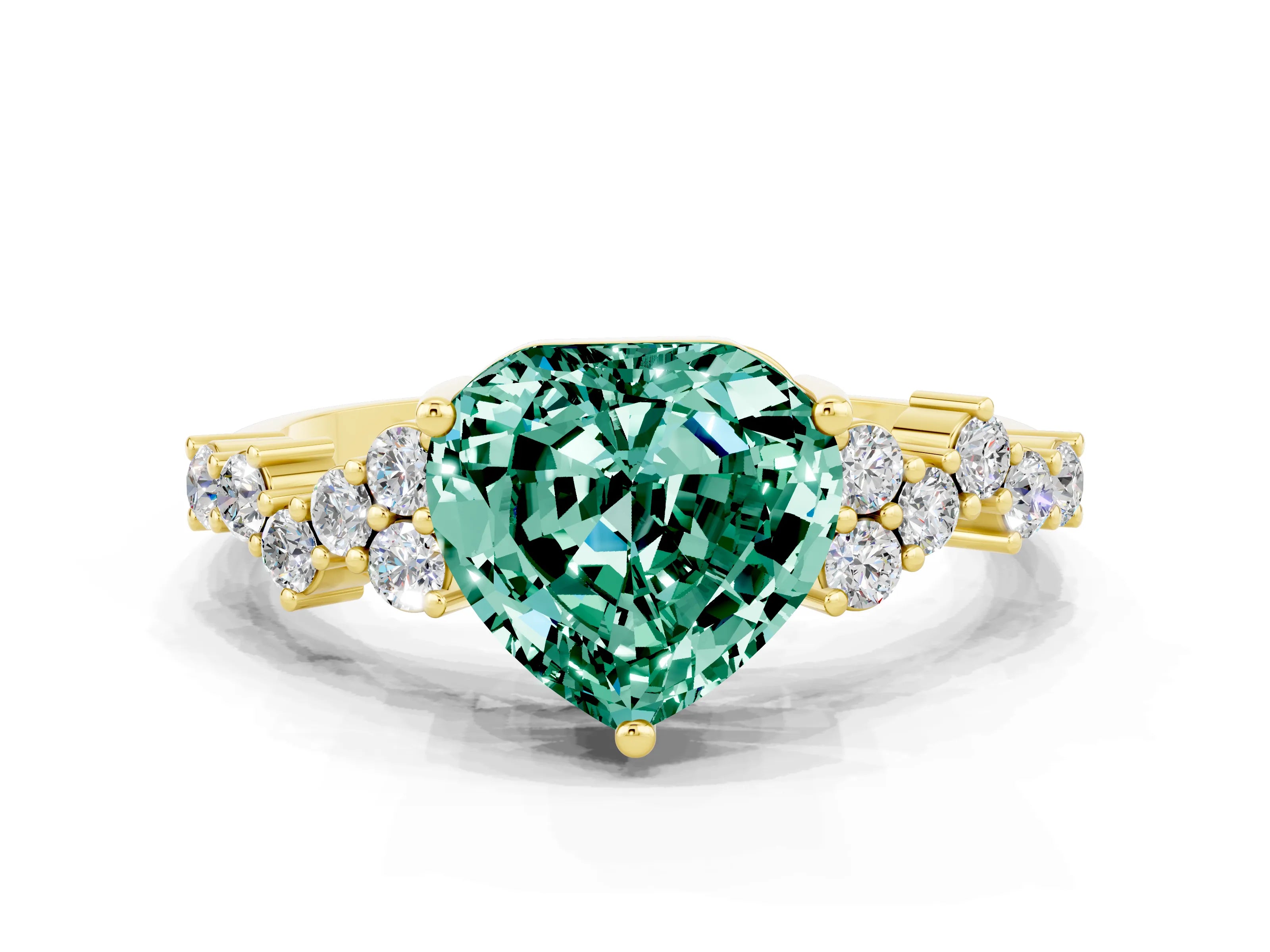 Yellow gold Heart Cut Diamond Cluster Pavé Band with Four-Prong Setting