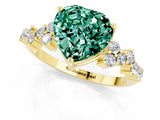 Yellow gold Heart Cut Diamond Cluster Pavé Band with Four-Prong Setting_1