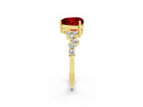 Yellow gold Heart Cut Diamond Cluster Pavé Band with Four-Prong Setting_2