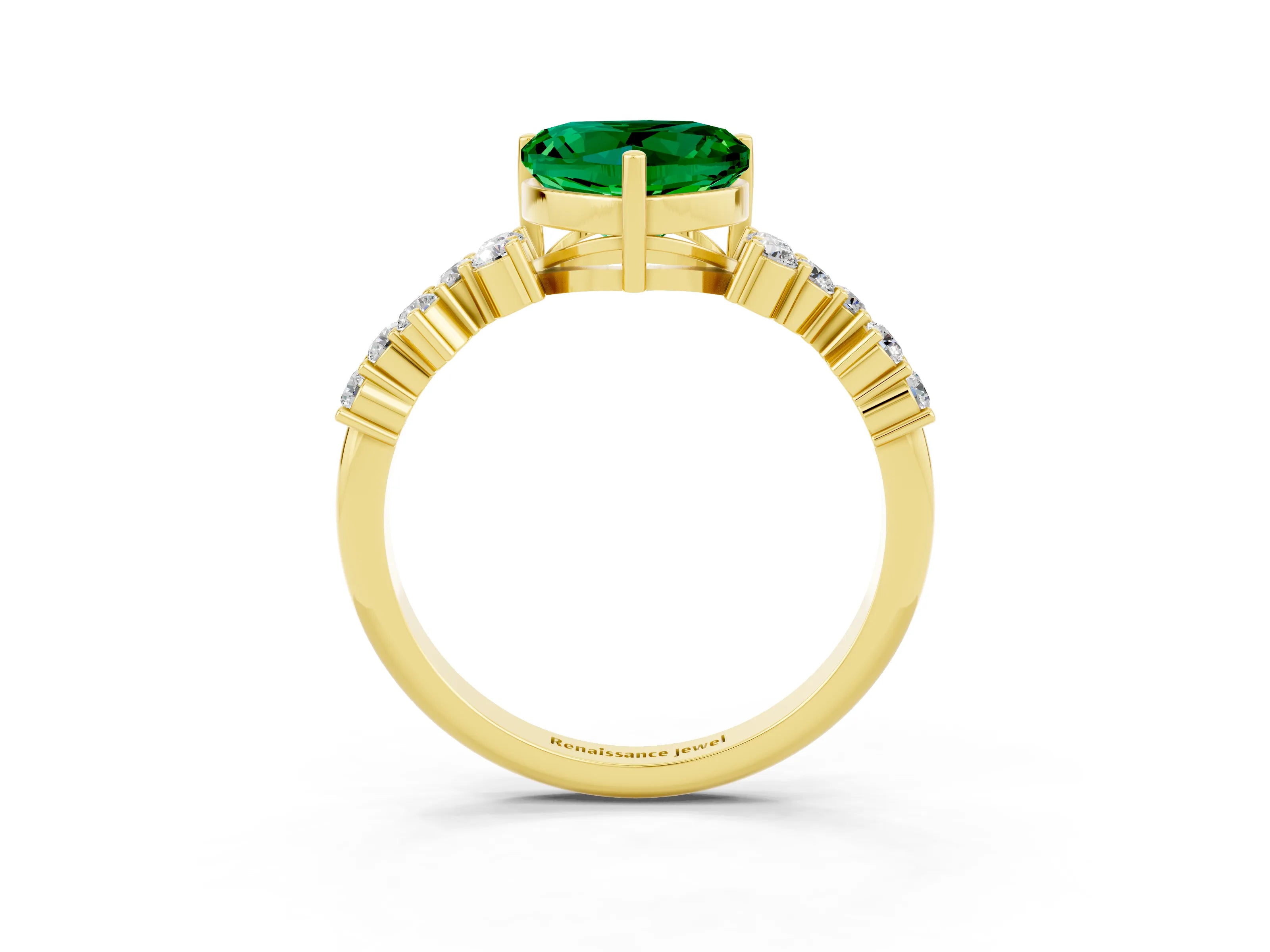 Yellow gold Heart Cut Diamond Cluster Pavé Band with Four-Prong Setting_3
