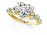 Yellow gold Heart Cut Diamond Cluster Pavé Band with Four-Prong Setting_4