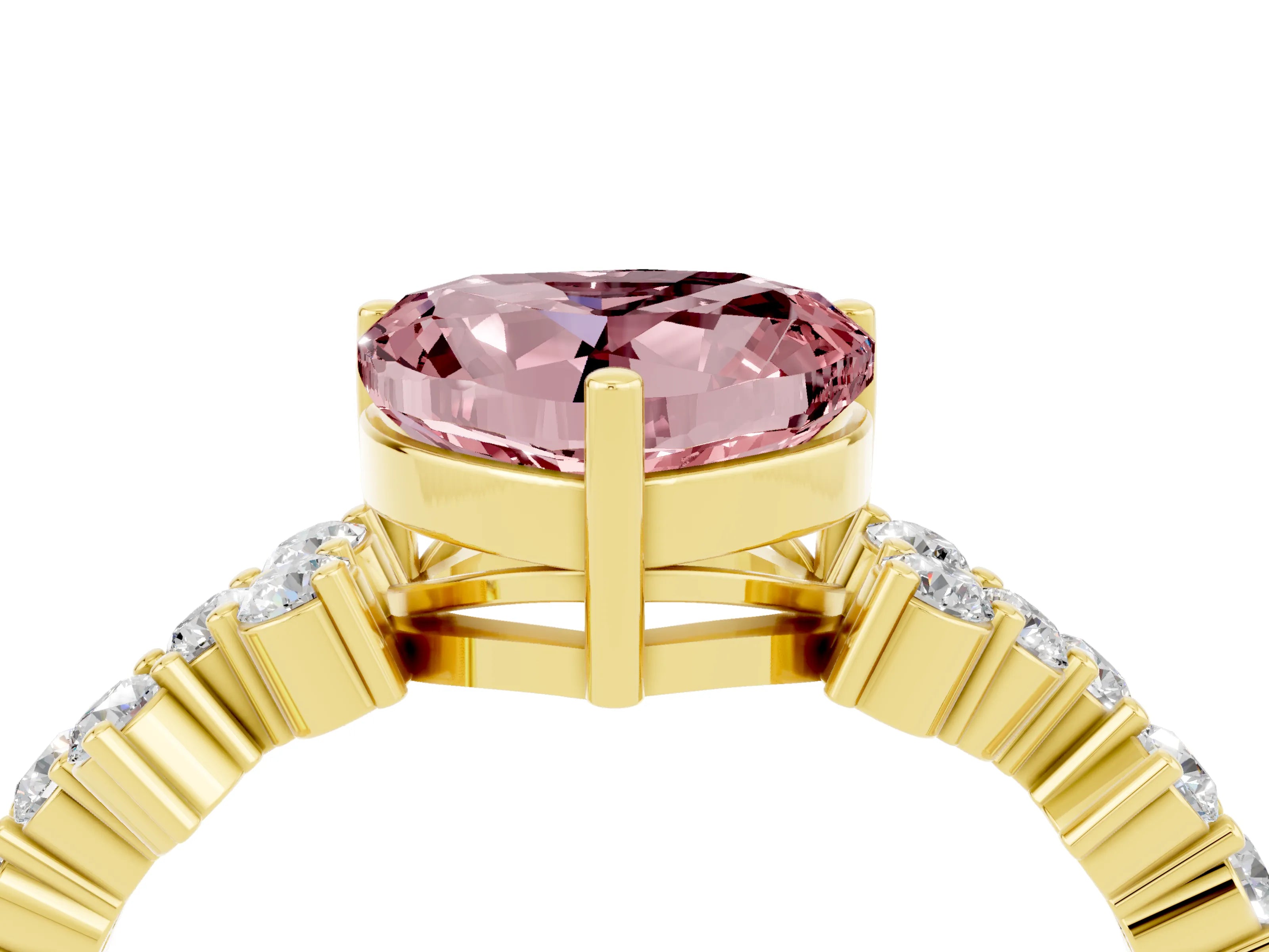 Yellow gold Heart Cut Diamond Cluster Pavé Band with Four-Prong Setting_4