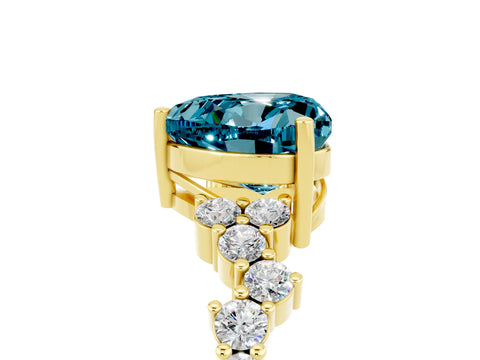 Yellow gold Heart Cut Diamond Cluster Pavé Band with Four-Prong Setting_5