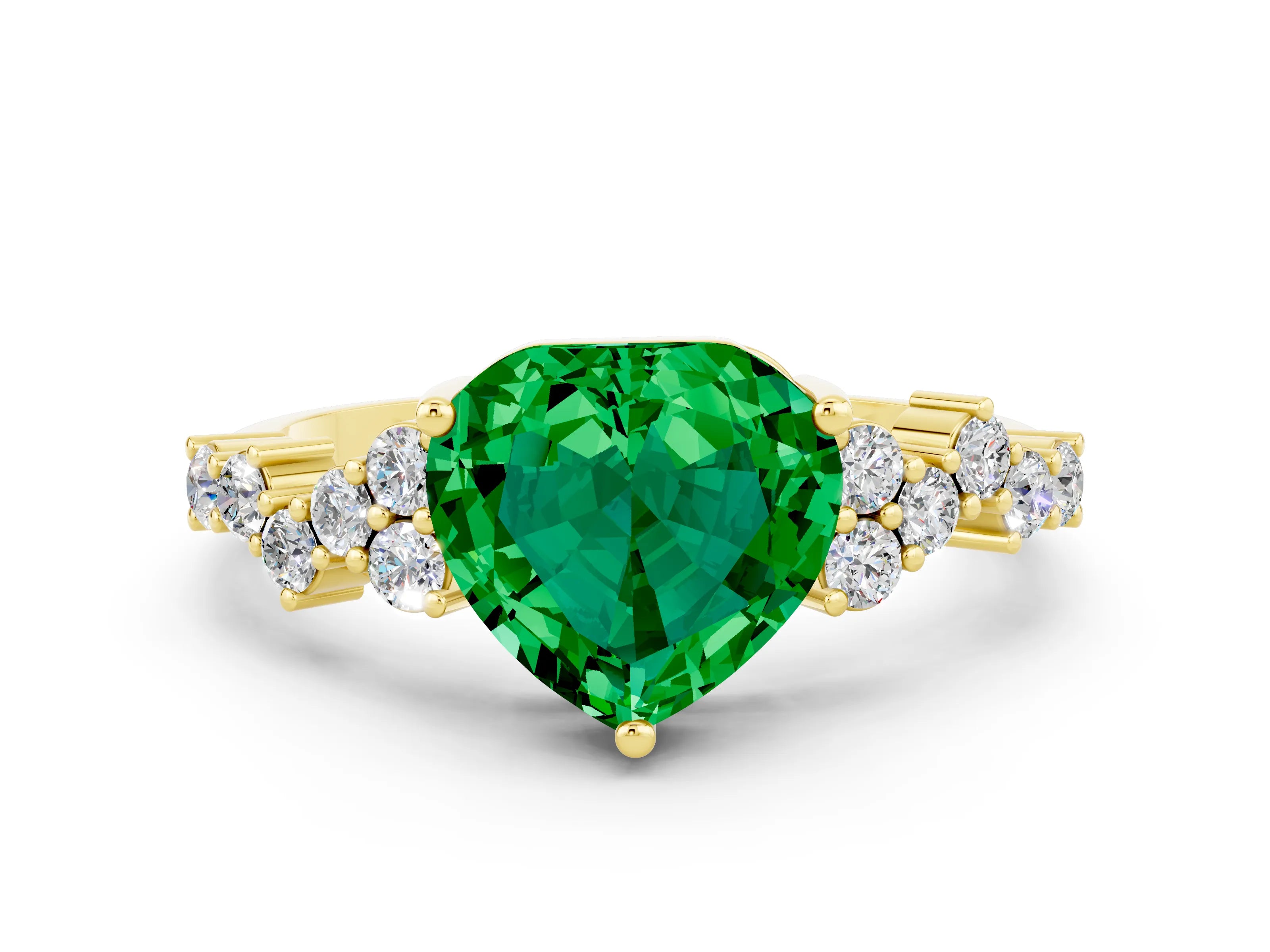 Yellow gold Heart Cut Diamond Cluster Pavé Band with Four-Prong Setting