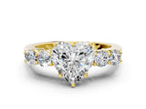 Yellow gold Heart Cut Diamond Five-Stone Prong Set White Gold Ring_47