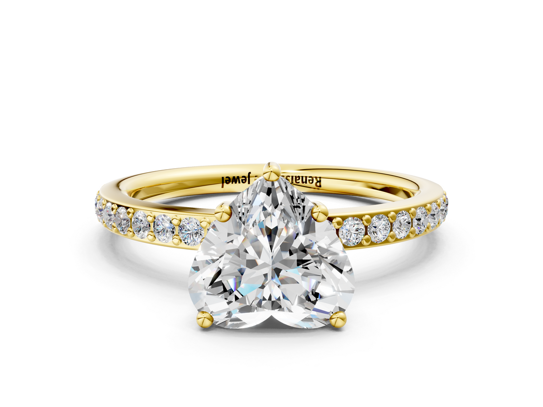 Yellow gold Heart Cut Diamond Pavé Band Ring with Four-Prong Setting_36