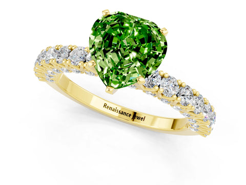 Yellow gold Heart Cut Diamond Pavé Band Solitaire Ring with Prong Setting_1