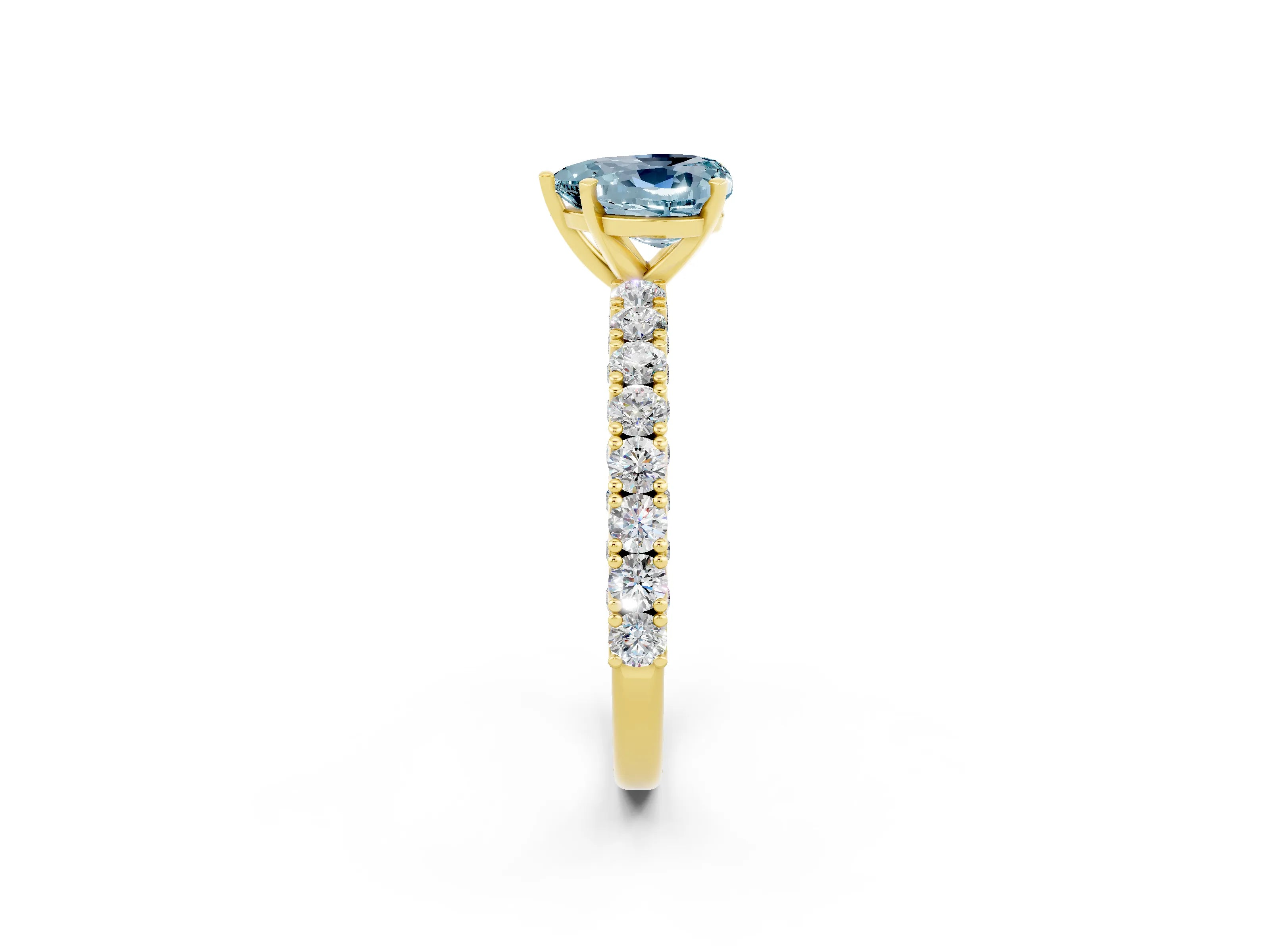 Yellow gold Heart Cut Diamond Pavé Band Solitaire Ring with Prong Setting_2