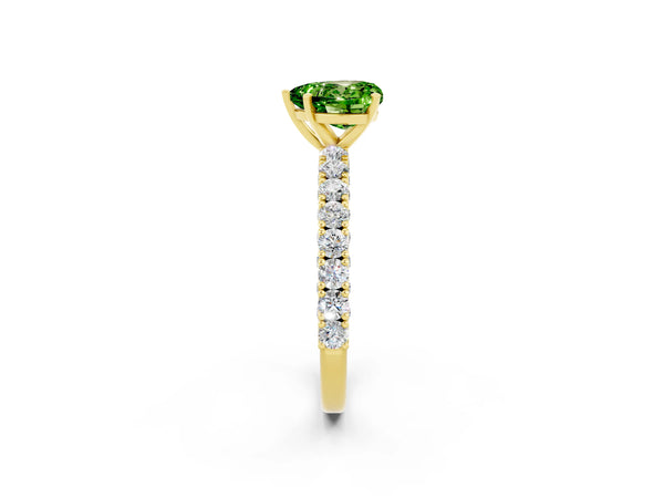 Yellow gold Heart Cut Diamond Pavé Band Solitaire Ring with Prong Setting