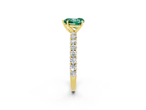 Yellow gold Heart Cut Diamond Pavé Band Solitaire Ring with Prong Setting