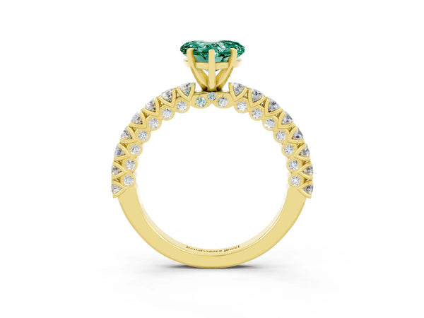Yellow gold Heart Cut Diamond Pavé Band Solitaire Ring with Prong Setting