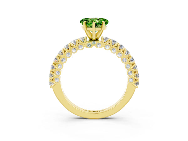 Yellow gold Heart Cut Diamond Pavé Band Solitaire Ring with Prong Setting