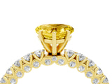 Yellow gold Heart Cut Diamond Pavé Band Solitaire Ring with Prong Setting_4