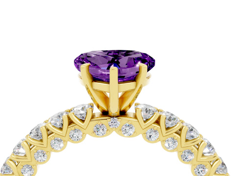Yellow gold Heart Cut Diamond Pavé Band Solitaire Ring with Prong Setting_4