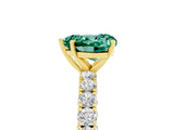 Yellow gold Heart Cut Diamond Pavé Band Solitaire Ring with Prong Setting_5