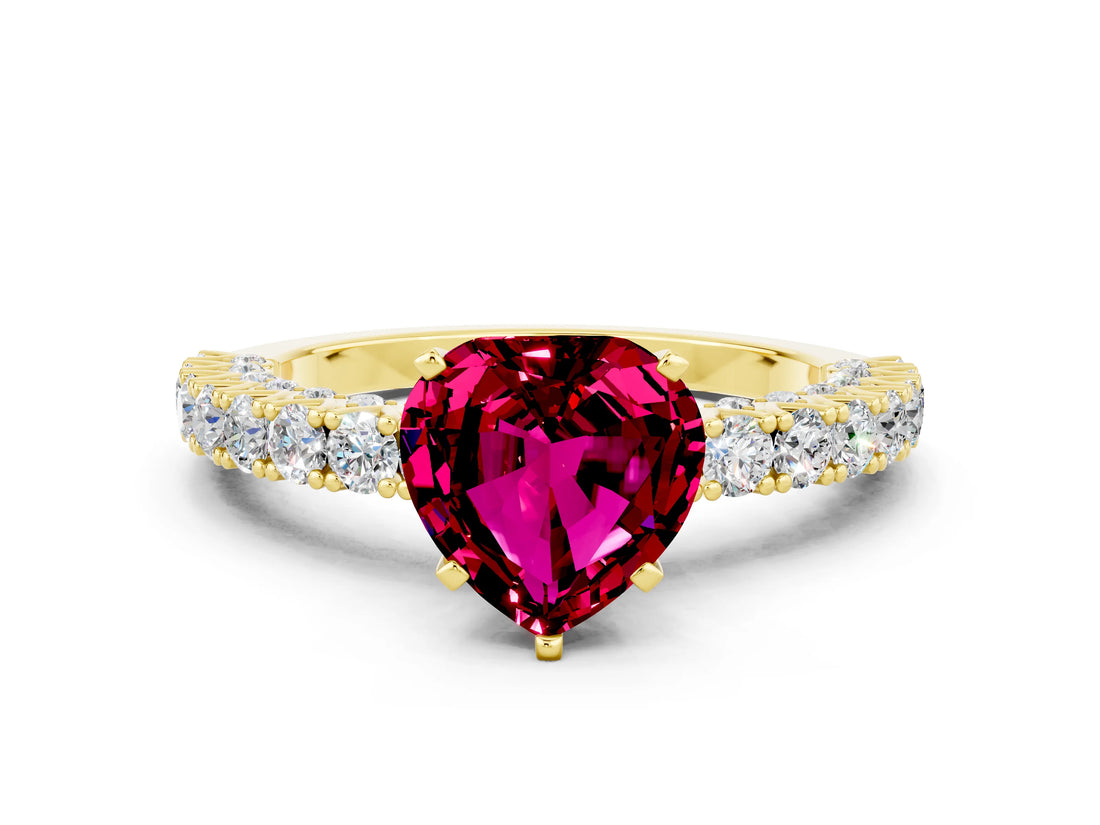 Yellow gold Heart Cut Diamond Pavé Band Solitaire Ring with Prong Setting