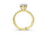 Yellow gold Heart Cut Diamond Pavé Band with Four-Prong Setting_39